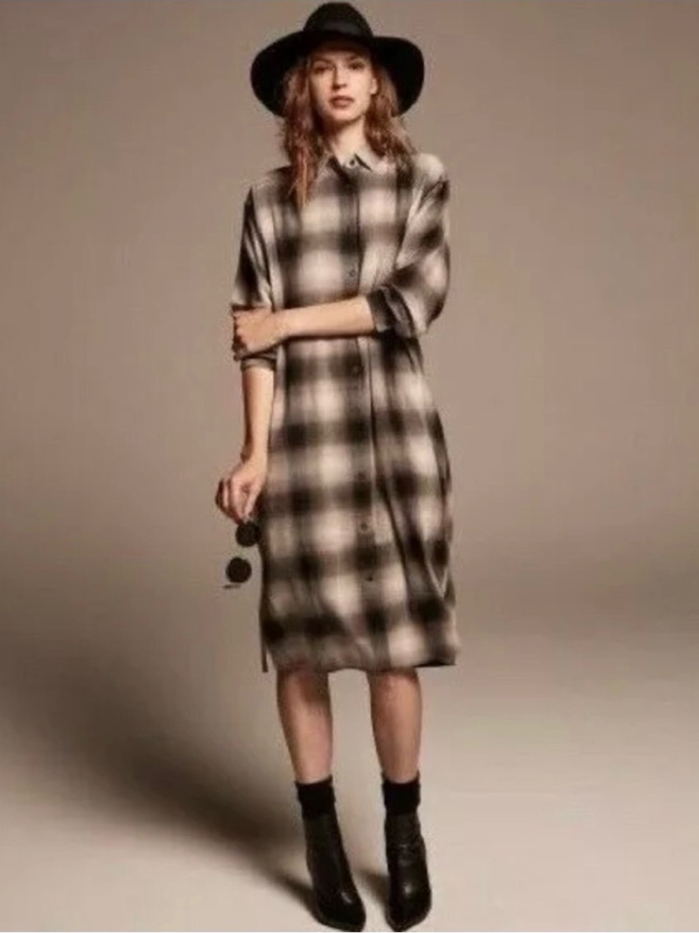 Uniqlo Black and White Plaid Midi Shirt Dress
